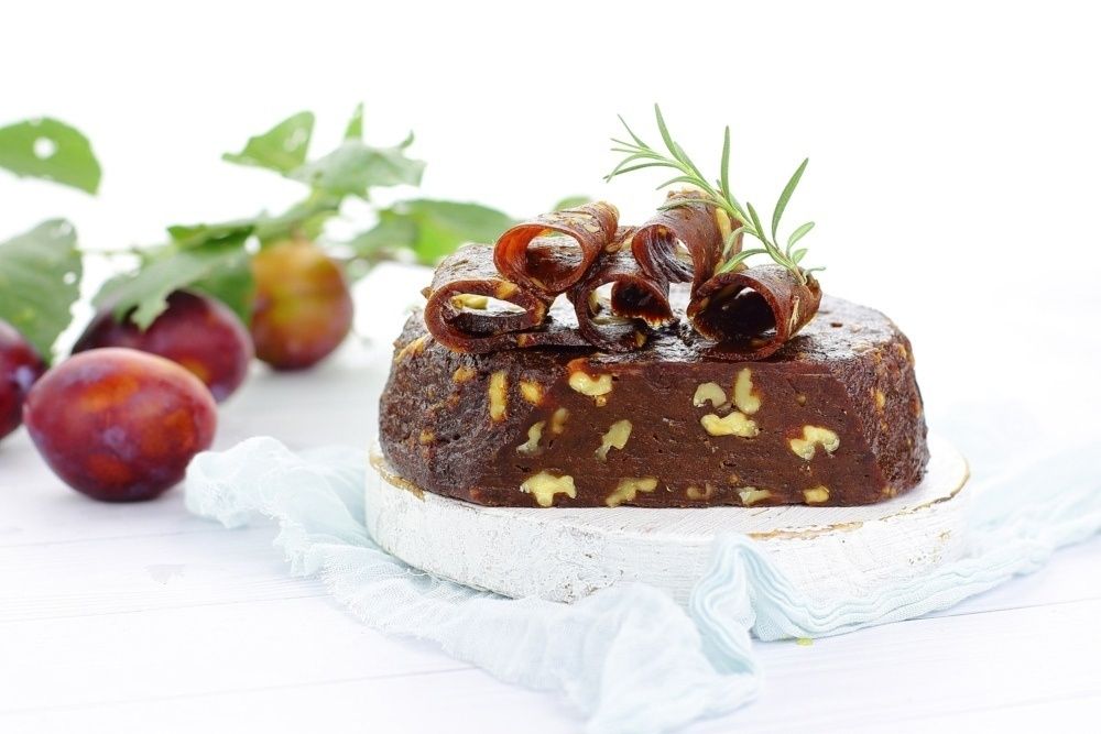 Сливовый сыр: уникальное лакомство из свежих слив