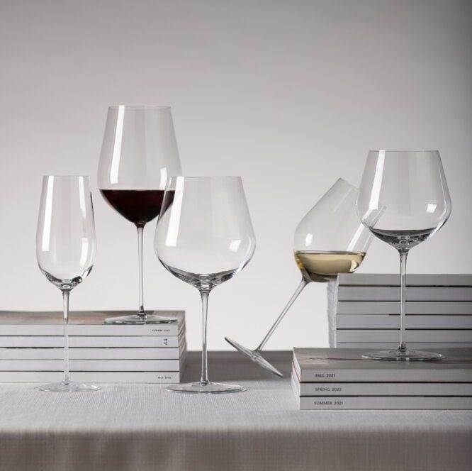 Что украсит ваш новогодний стол: бокалы для вина из Германии