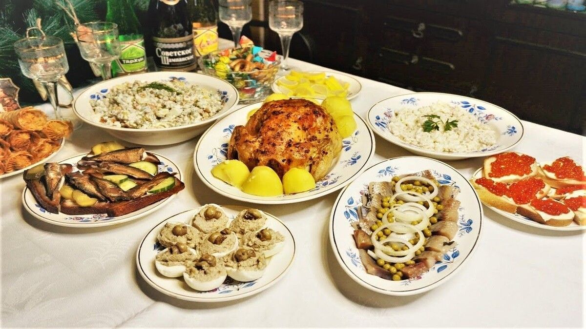 Забытые советские салаты, которые вас удивят