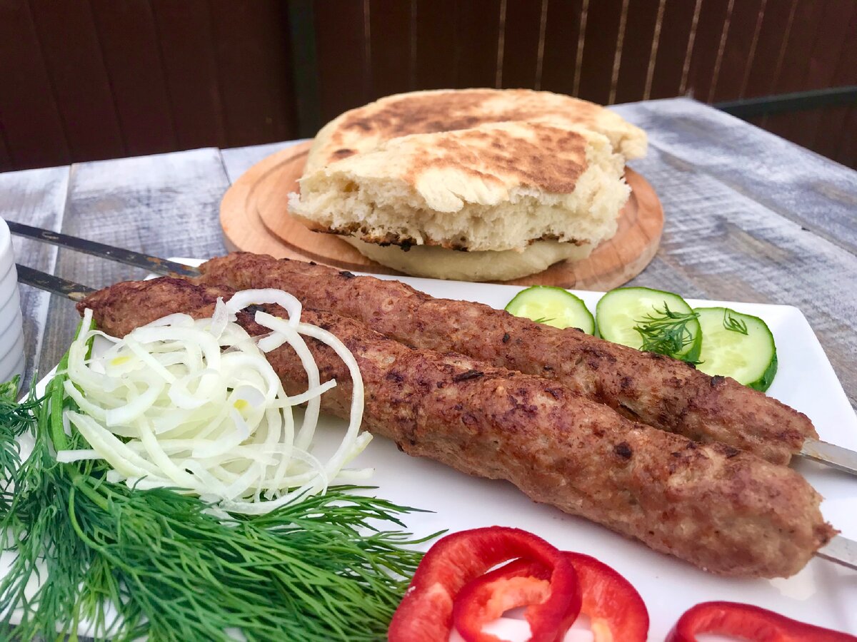 Лепешки на сковороде на мангале: просто и вкусно
