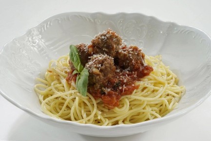 Паста с фрикадельками: как придать блюду непревзойденный вкус