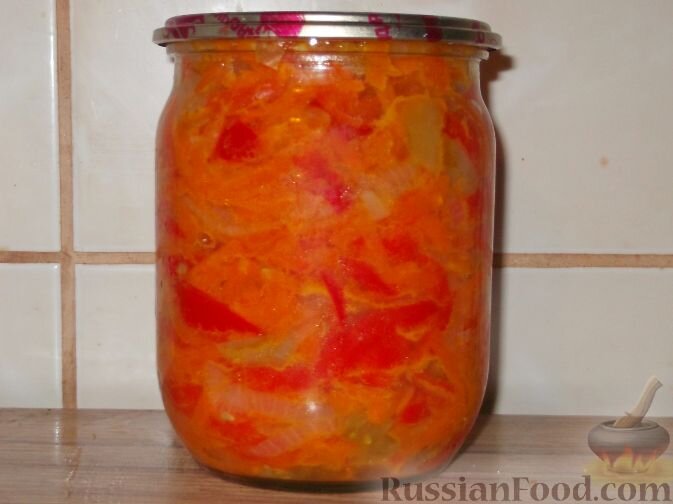 Салаты на зиму: яркие заготовки, которые скрасят холодные дни