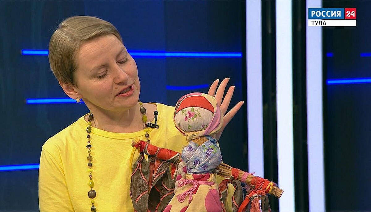 Масленица на Куликовом поле: тянки, яишники, заклички и масленичный поезд