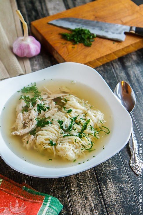 Как приготовить идеальный куриный суп с лапшой: традиционный рецепт