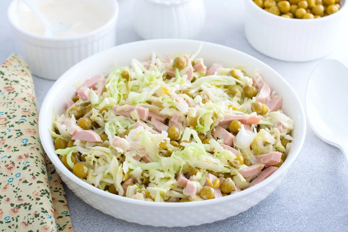 Салат «Днестр»: классика советской кухни в вашем меню