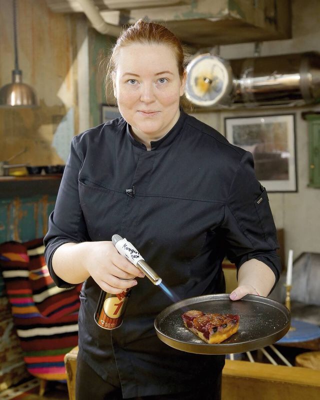 ����� �������� � �������� ������������ � ���������� ������� � ���������