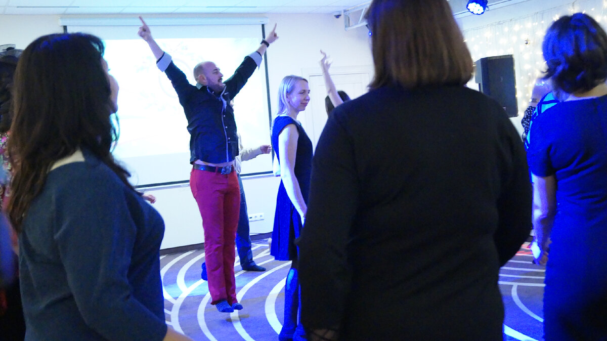 Когда веселье зашло слишком далеко: как гость нарушил границы на юбилее