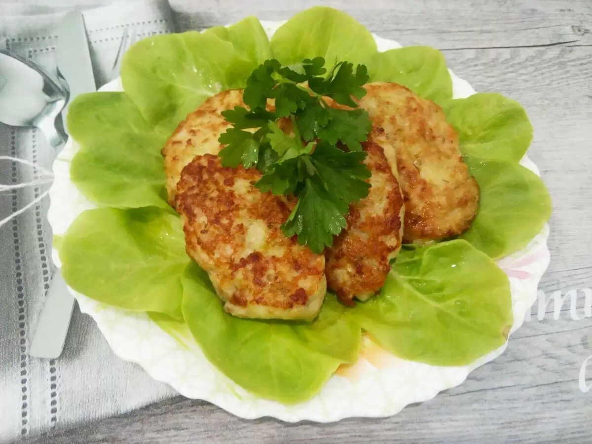 Кабачковые оладьи с фаршем: легкий и вкусный завтрак для всей семьи