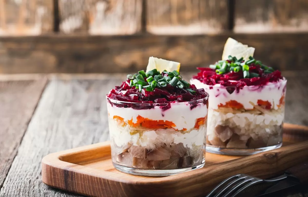 Селедка в жилетке: вкусный тренд на Новый год