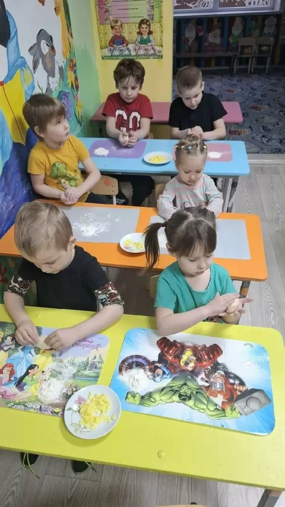 Вареники с сюрпризом: как обычное блюдо объединяет детей в Митякинском саду