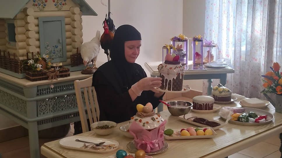 Куличи как искусство: старинный рецепт из Ново-Тихвинского монастыря