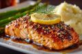 Лосось с медово-горчичной глазурью: быстро и вкусно за 20 минут