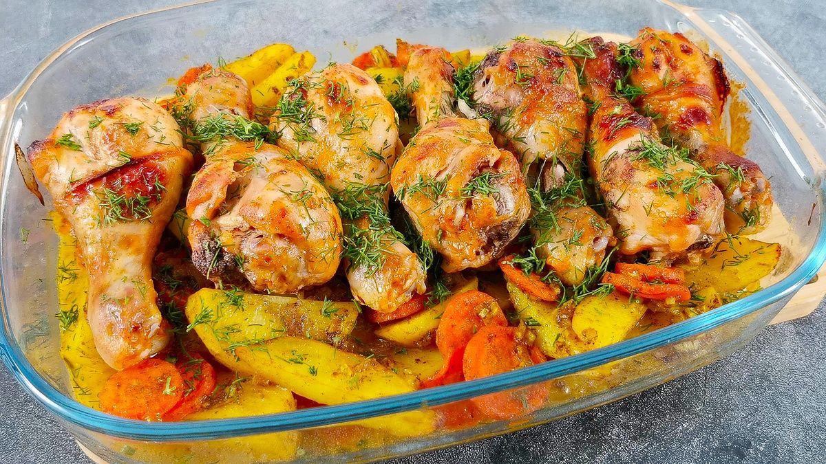 Необычное сочетание: картошка и куриные голени, которое придаст вашему обеду особенности